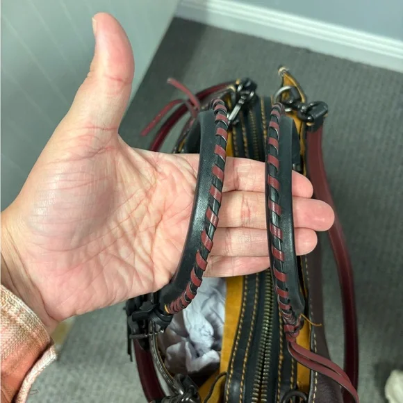 COACH 1941 Rogue 30 In Oxblood
Whipstitch RG-20315 - Picture 2 of 8